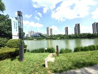 2025贵马｜来观山湖做最靓的“显眼包”！贵马跑友赛前打卡点燃奔跑热情
