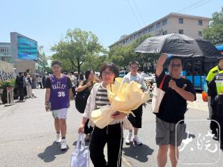 安徽中考英语考试结束，多位考生反映难度适中