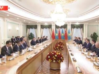 独家视频丨习近平：以中哈关系的稳定性和正能量为地区乃至世界和平和发展作出更多贡献
