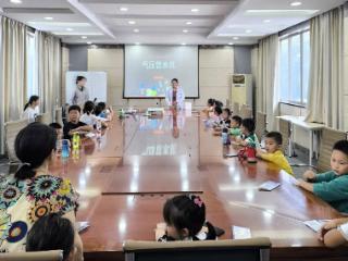 园东社区：巧制气压饮水机，探秘科学小原理