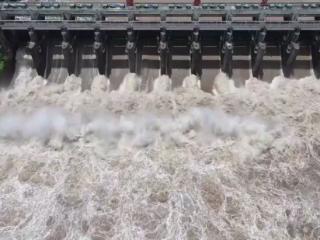 “人防+技防”出击战风雨 浙江各地织密地灾防治网