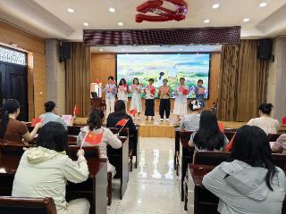 金湖县戴楼街道：学唱传唱《花开中国》 奏响巾帼奋进乐章