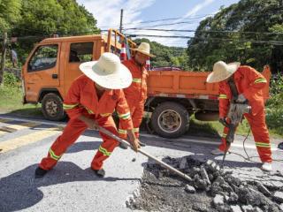 婺源公路人全力护航中考 铺就学子逐梦坦途