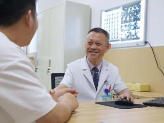 从普适到精准，临沂市人民医院肿瘤中心主任尹岩伟从治病到疗心