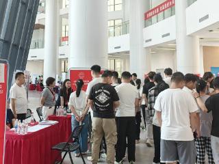济南市中区人社局联合山东特殊教育职业学院举办就业双选会