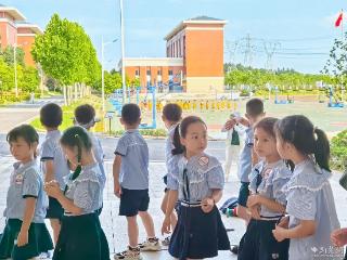 衔接成长的“初探”之旅 萌娃小学初体验满载归