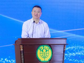 练好规范经营基本功，无限极为信任生产力充电