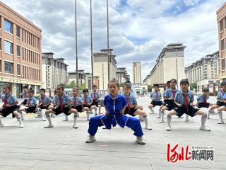 邢台市崇德小学查拳比赛火热进行