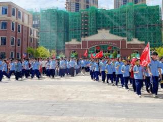 华东师范大学弋阳实验学校举行2025届九年级毕业生壮行仪式