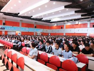 济宁市第二人民医院南丁格尔志愿者服务队科普诊疗进校园