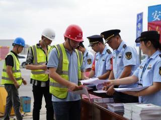 水上交通安全“流动课堂”开讲