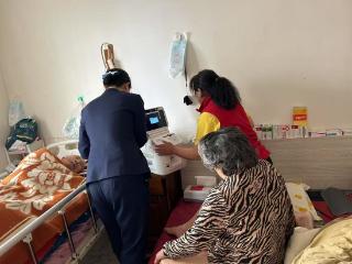 暖心服务零距离 金融温度入人心