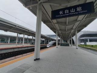 好消息！长白山至北京新增直达高铁啦！