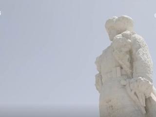 岁月不曾模糊英雄身影 白山黑水间铸就中国人挺立的精神丰碑