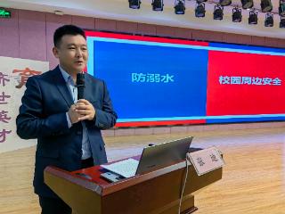 “双十佳”教育者风采录 || 用心用情，做有温度的教育管理者
