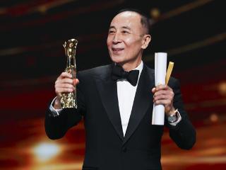 相隔十年，曹保平凭《脱缰者也》再获上影节最佳导演奖