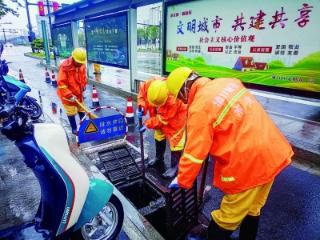 与大雨赛跑！1.1万余人次巡查抢险