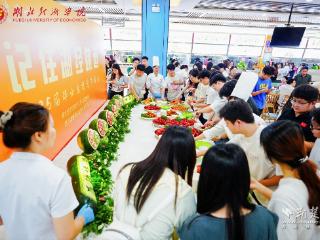 美味与箴言齐上桌！博学午餐会为毕业生“送行”