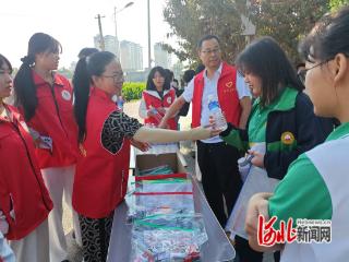 全城行动 共助中考——石家庄市中考志愿服务温暖启程