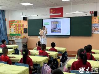 优化营商环境 推进政府职能转变 城阳区流亭街道社区卫生服务中心开展海姆立克急救法进校园活动