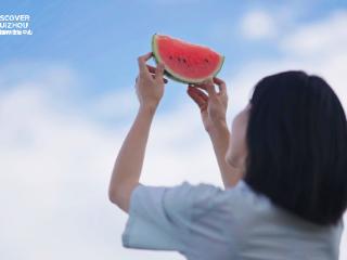 山河卷·夏至｜来贵州榕江吃瓜，包甜～On the Summer Solstice, Come to Rongjiang for Unparalleled Sweetness in Every Watermelon Bite！