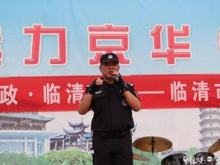 法治春风拂校园，藏蓝守护伴成长