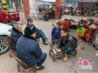 湖南吉首多元共治“枫”景浓 和谐安宁暖山城