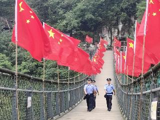 “管家”护宅！遵义板桥镇避暑季亮出平安品牌