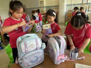 东营市利津县第三实验幼儿园开展整理书包幼小衔接活动