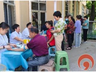 胶州市乡村文化振兴 | 新时代文明实践 三里河街道“暖心义诊进社区 健康服务零距离”活动