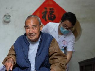 “90后”村医姚洋：扎根家乡十余载，把微创手术带到百姓身边