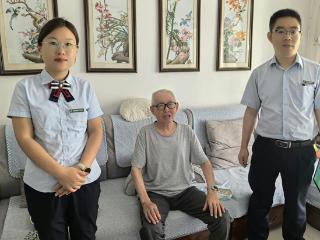 暖心服务零距离，邮储银行费县支行上门服务解九旬老人燃眉之急