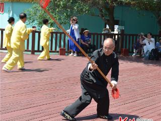 秦皇岛市北戴河区举办“融入现代生活——非遗正青春”文化惠民演出