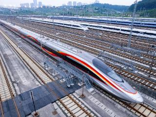 最高时速350公里！贵州地区首次配属CR400AF-Z型复兴号动车组