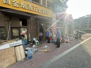 济南市市中区十六里河：落实“门前五包”共建文明家园