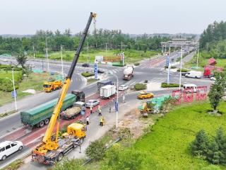 东海：236省道温泉路口扩宽工程加快推进