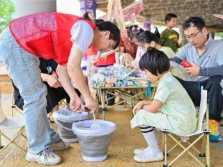 用好多元共治“绣花针” 让社区治理沃土生花