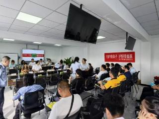 工行贵州贵阳花溪支行：警银携手筑防线 反诈宣传进园区
