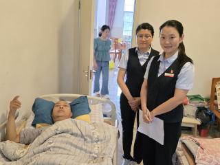 暖心服务零距离，上饶银行横峰支行上门办理业务获赞