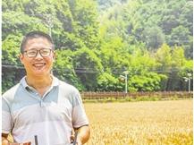 农机“发烧友”包洪军：砸上千万元买农机 一个“85后”的“另类”选择