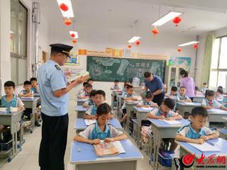金乡县开展“双随机一公开”教辅教材检查