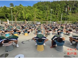 武当山特区举办校园安全公开课（防溺水专场）活动