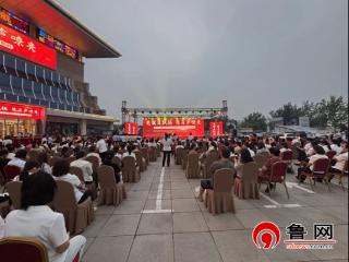 德百集团2025首场迎“七·一”红歌汇演在德百大楼唱响
