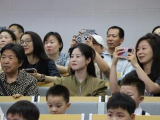 同赋三幼之真 童赴字学之林 济南市历下区第三实验幼儿园伴山居园举行毕业典礼