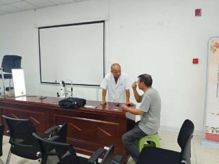 【精彩莱邻·凤城邻里文化汇】济南市莱芜区凤城街道皇庭港湾社区：关爱“视”界 光明同行