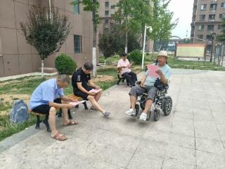 济南市莱芜区凤城街道华冠社区：政策解读进小区 关爱儿童“零距离”
