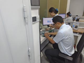 农行高效兑换硬币，解客户零钱难题