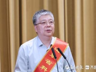 数论之冠耀齐鲁——记山东省科学技术最高奖获得者刘建亚教授