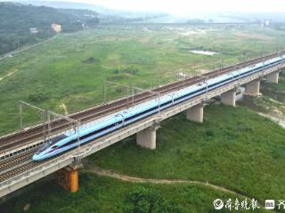 首次开行青烟威半岛环行动车，国铁济南局7月1日实行新运行图
