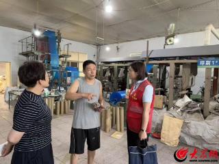 高密农商银行：金融护航织密包装发展“资金网”